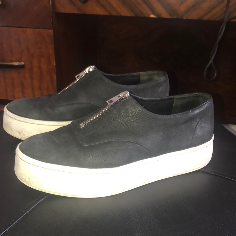 Vince size 7.5 platformed shoes